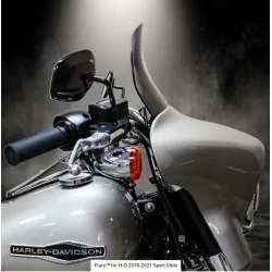 Ciemna motocyklowa szyba Flare 8" do Harley FLSB Sport Glide - profil