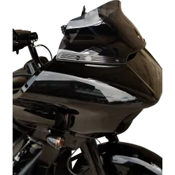 Czarna listwa podszybia z logo Klock Werks, H-D Road Glide od 2015 roku - na motocyklu