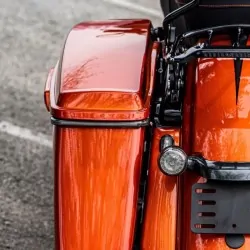 Nakładki na kufry stop/pozycja/kierunkowskaz Harley Touring 2014- / PE 20402686