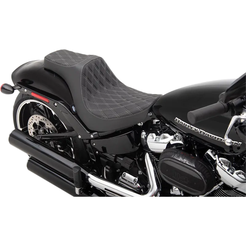 Siedzenie Predator III Harley Softail FXBR/S Breakout M8 2018- SLV / PE 08021268